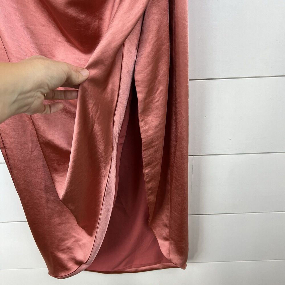 Elliatt One Shoulder Dress in Metallic Rose - Picture 7 of 12